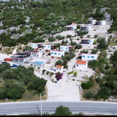 Camping Homes Grot Gradac  Exterior foto